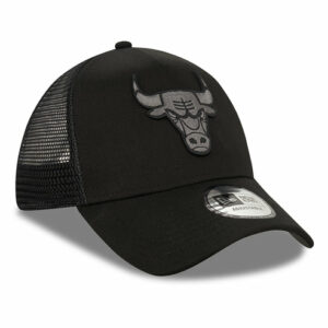 9FORTY Chicago Bulls A-Frame Trucker Cap - NBA Black On Black Logo - Black