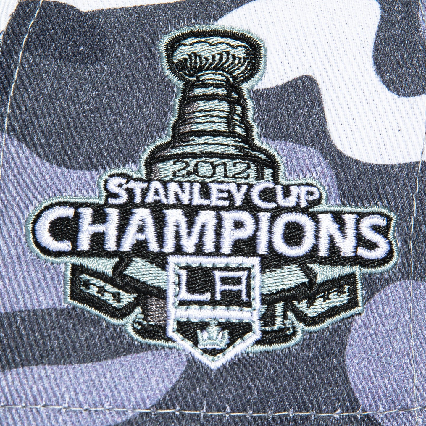 COLOUR CAMO LOS ANGELES KINGS 2012 STANLEY CUP CHAMPIONS PATCH HAT