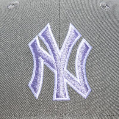 SALT WATER TAFFY NEW YORK YANKEES 1996 WORLD SERIES PATCH HAT