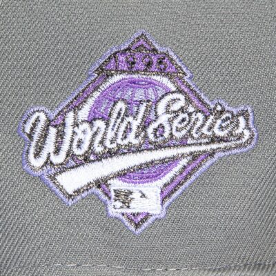 SALT WATER TAFFY NEW YORK YANKEES 1996 WORLD SERIES PATCH HAT