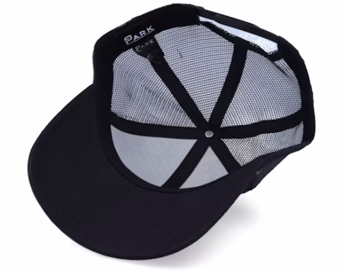 Black Sustainable Trucker - Park