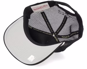 Chicago Bulls Graded Black A-frame Trucker - Mitchell & Ness