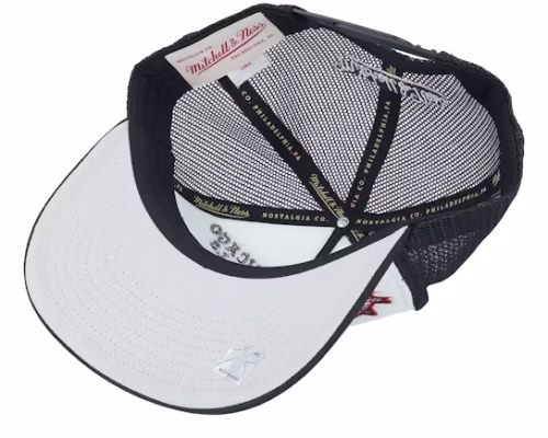 Chicago Bulls Gridlock WhiteBlack A-Frame Trucker