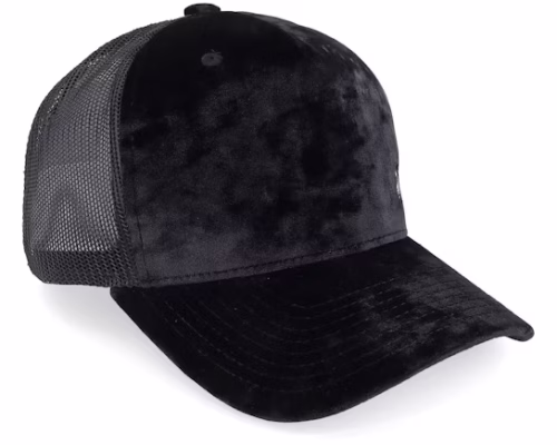 Yin Yang Velvet BlackBlack A-frame Trucker