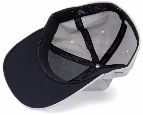 Black Insignia Delta Seamless Grey Mel Flexfit