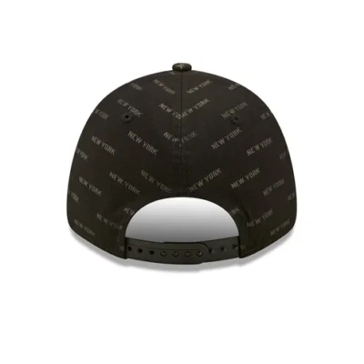 New Era 9FORTY New York Yankees Trucker Cap