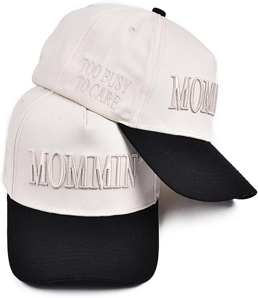 Women’s Mommin Trucker Hat