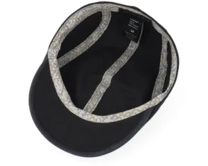 Leland Outdoor Black Flat Cap